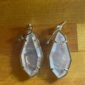 Kendra Scott drop Earrings Brand New